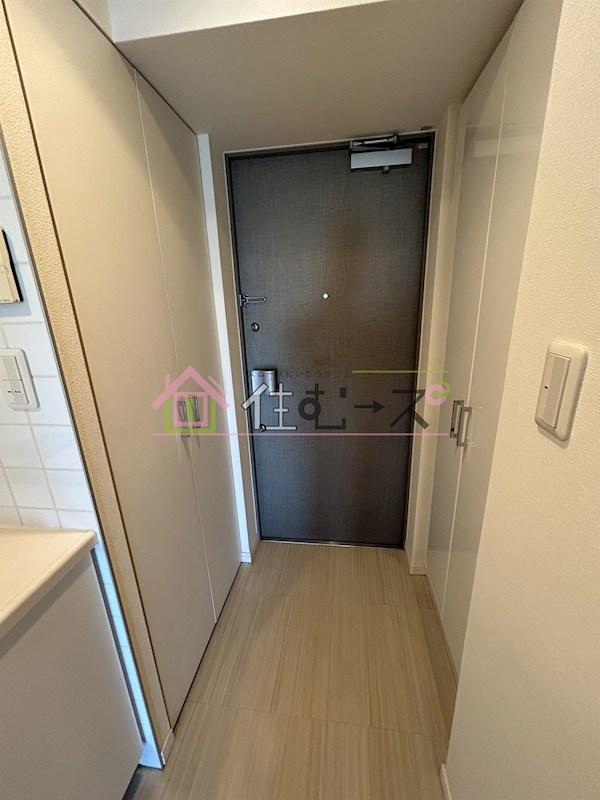 レオンコンフォート谷町六丁目 玄関