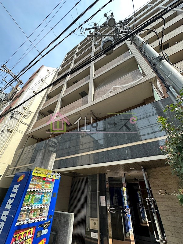 ジュネーゼグラン上本町 外観