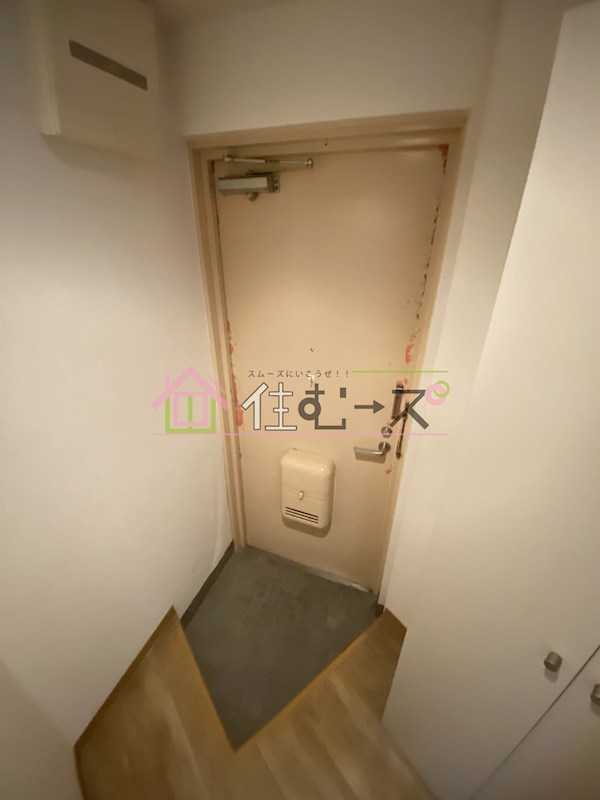 USフラット 玄関