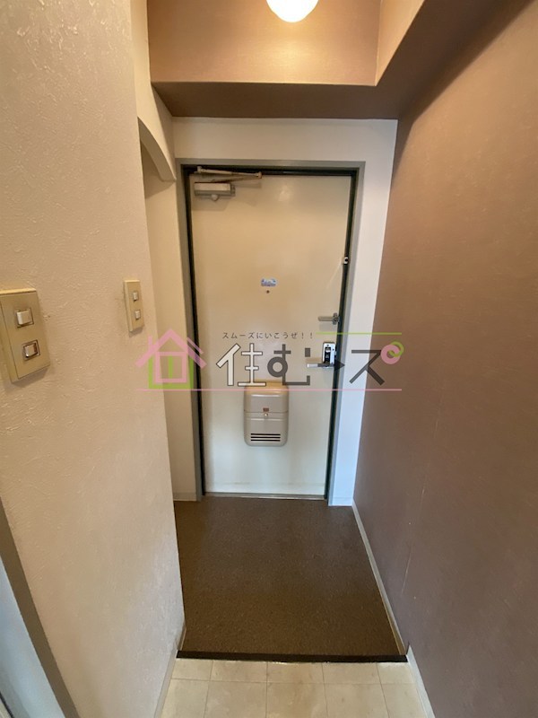 エム・あいかわ 玄関