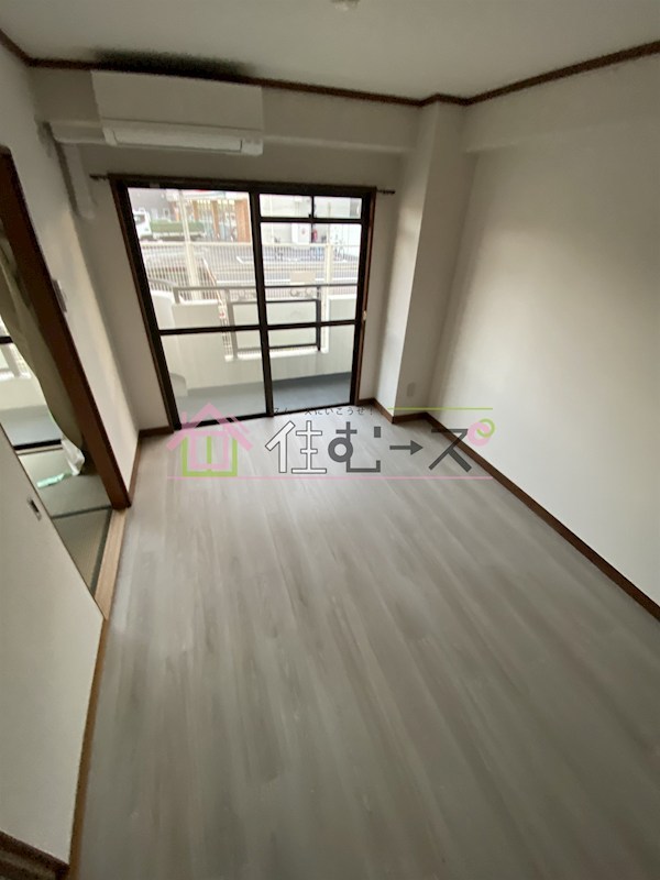 メゾンササキⅡ ベッドルーム