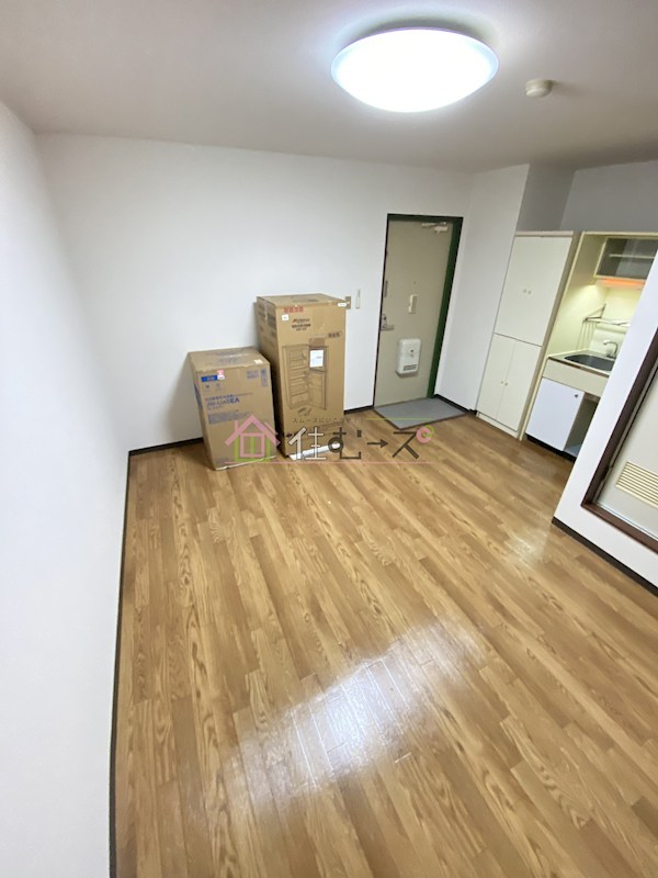 リバーサイドK リビング