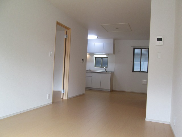 ヴィラ・サヤマ　Ⅱ リビング