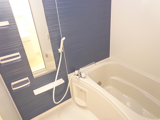 クローバーハウス 風呂画像