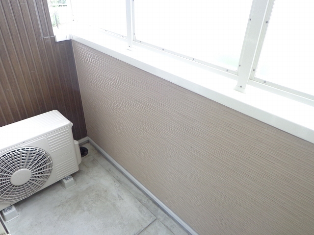 クローバーハウス ベランダ