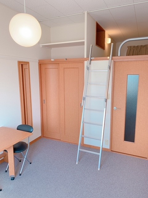 レオパレスアクティⅡ ベッドルーム