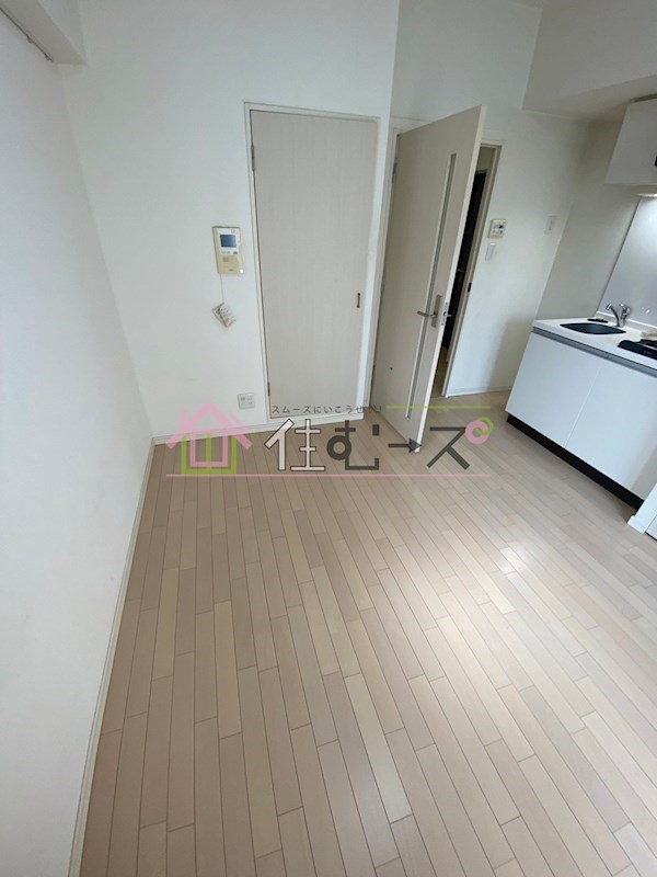 レジディア谷町 リビング