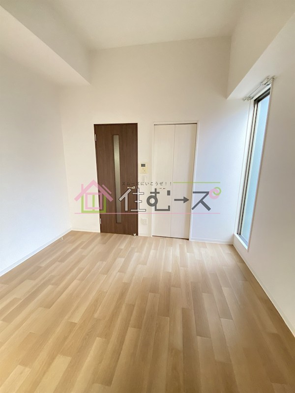 FDS KOHAMA WEST  リビング