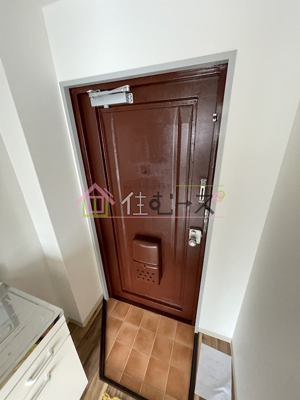 ハイムポプリ 玄関