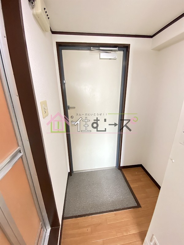 サザン住之江 玄関