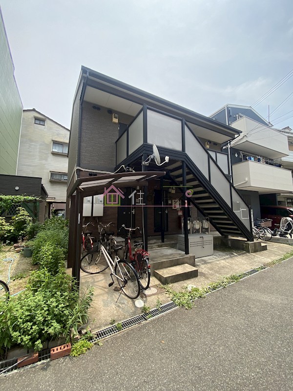 ハイツベイシャトル 外観