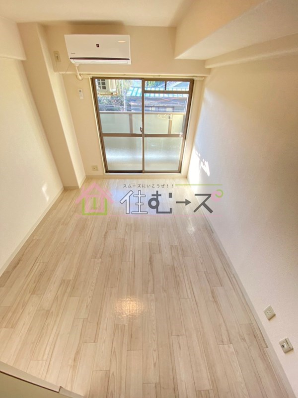 メゾン・ド・ソヌリー ベッドルーム