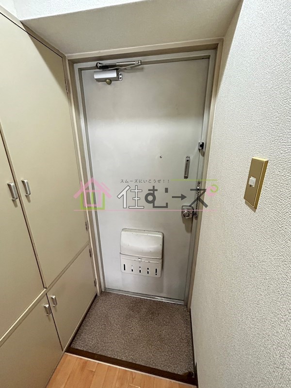 ハイツオオタニ 玄関