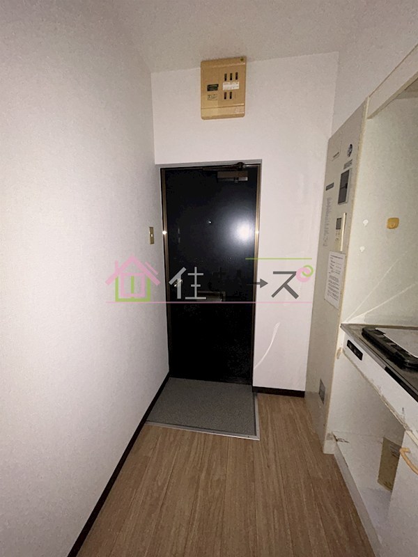 ハイツひまわり 玄関