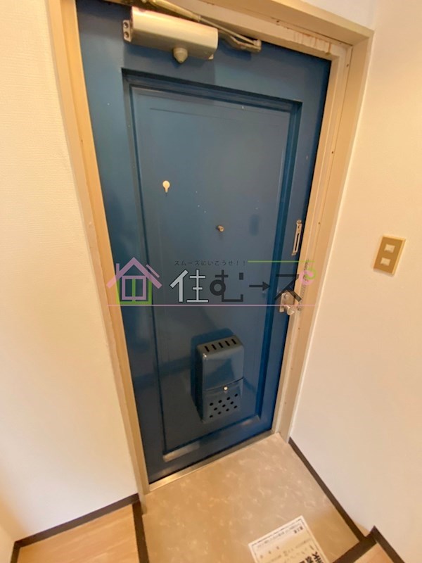 ロイヤル大今里 玄関