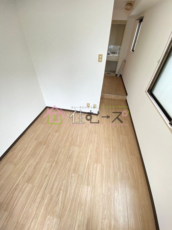 ロイヤル大今里 リビング