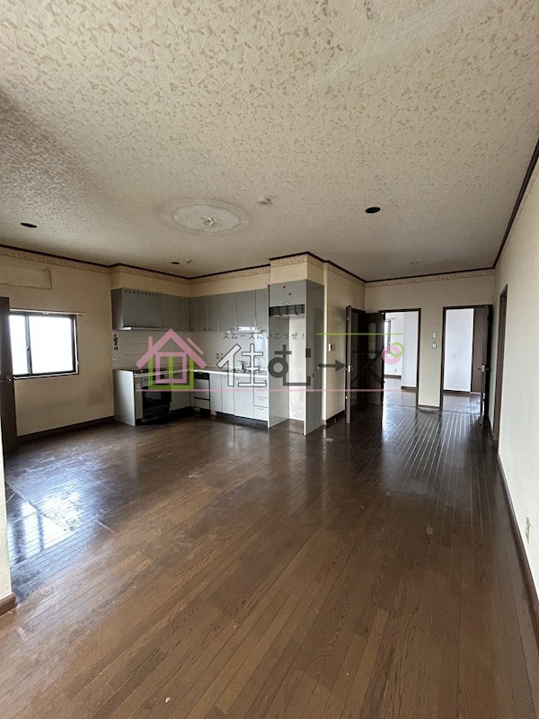 松3丁目　貸家 リビング