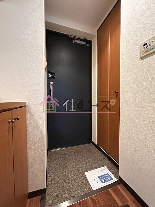 エステムコート梅田東アクアパレス  玄関