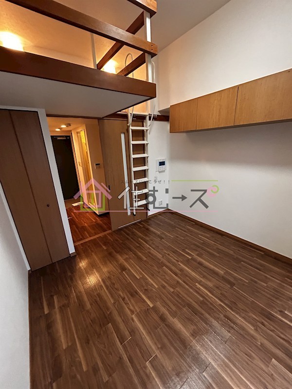 エステムコート梅田東アクアパレス  リビング