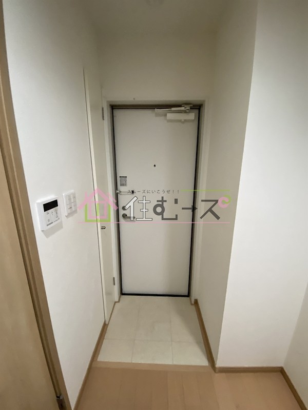 アッシュメゾン加美正覚寺Ⅱ  玄関