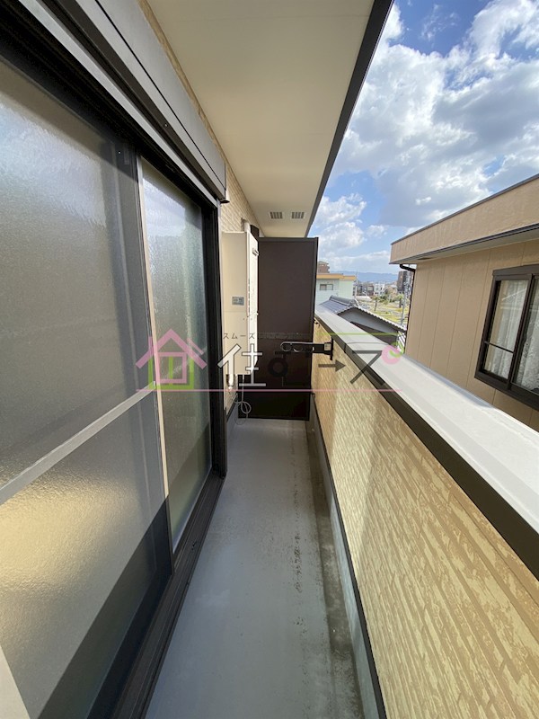 アッシュメゾン加美正覚寺Ⅱ  ベランダ