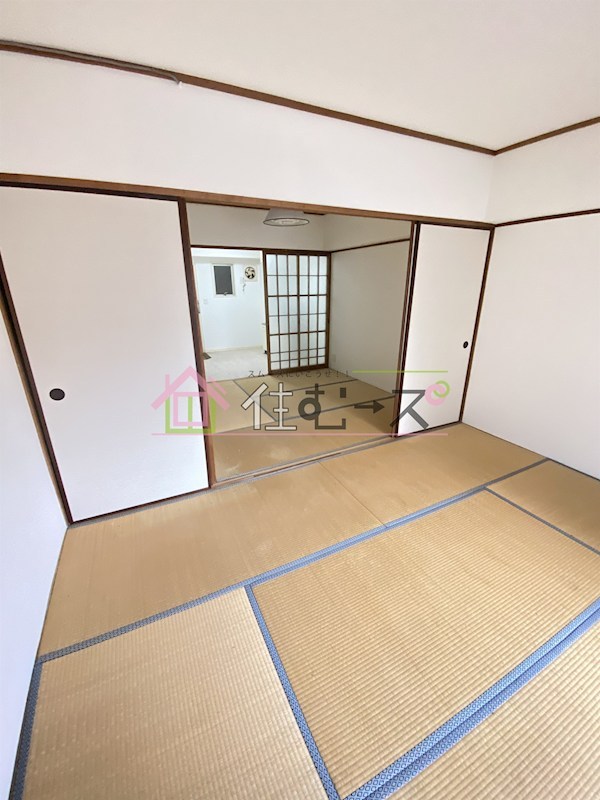 WESTヒルズ平野 リビング