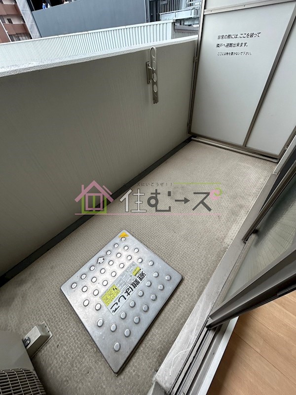 エグゼリエみなと通り ベランダ