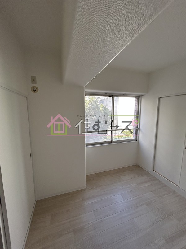 カトレアマンション ベッドルーム