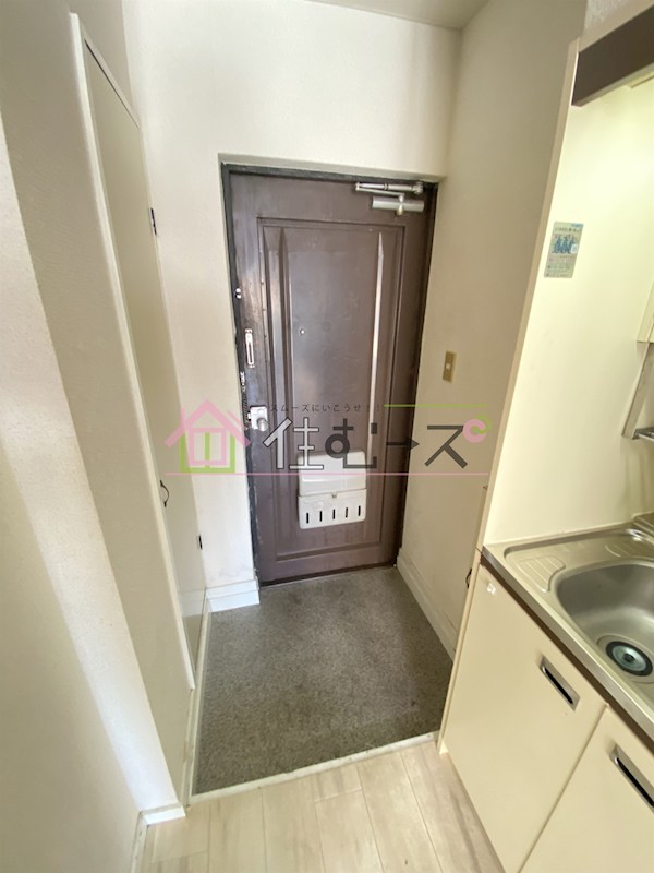 シティハイツ千種 玄関