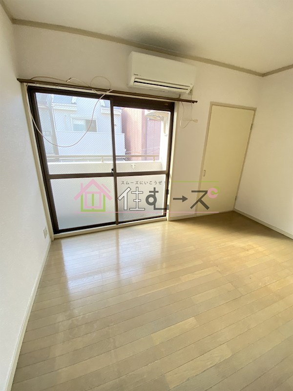 流町壱番館 ベッドルーム