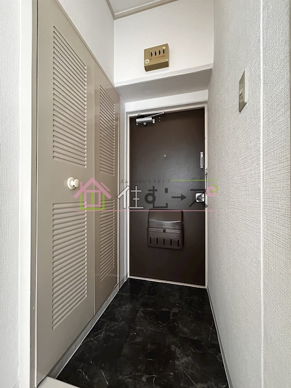 ユーロハイツ天神橋 玄関