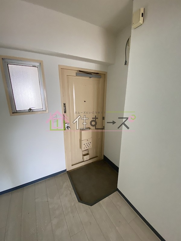 WESTヒルズ平野 玄関