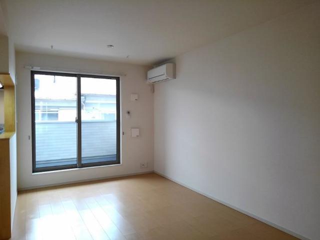 プレジール リビング