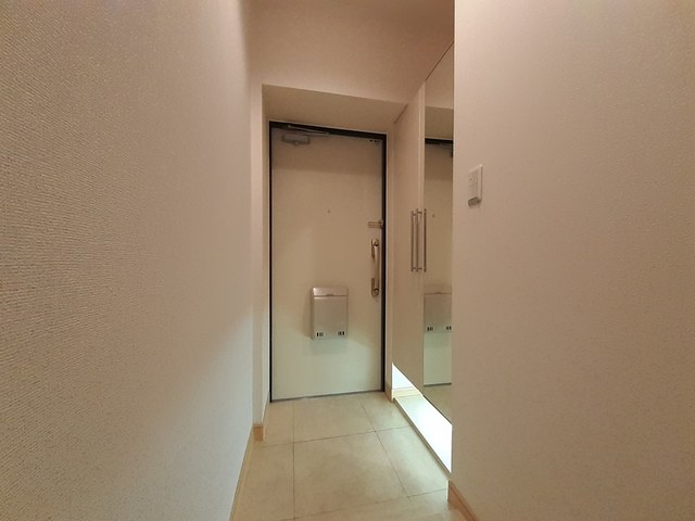 メゾン・ド・リズ 玄関