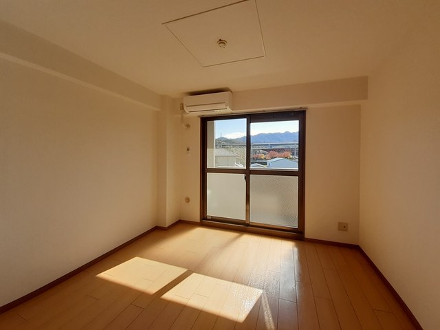 エレガントⅠ リビング