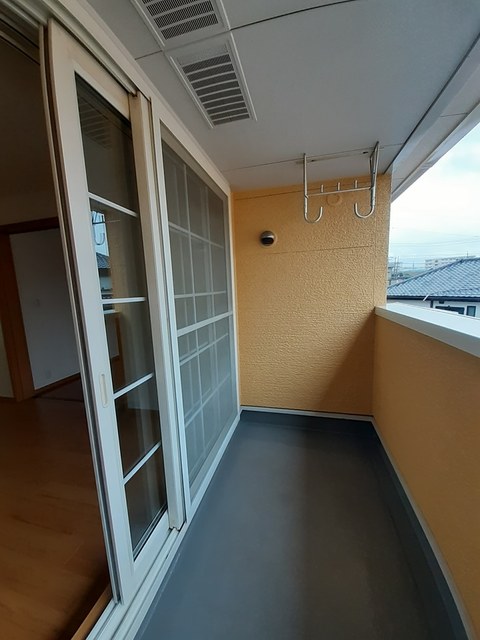 エレガントカーサＢ棟 ベランダ