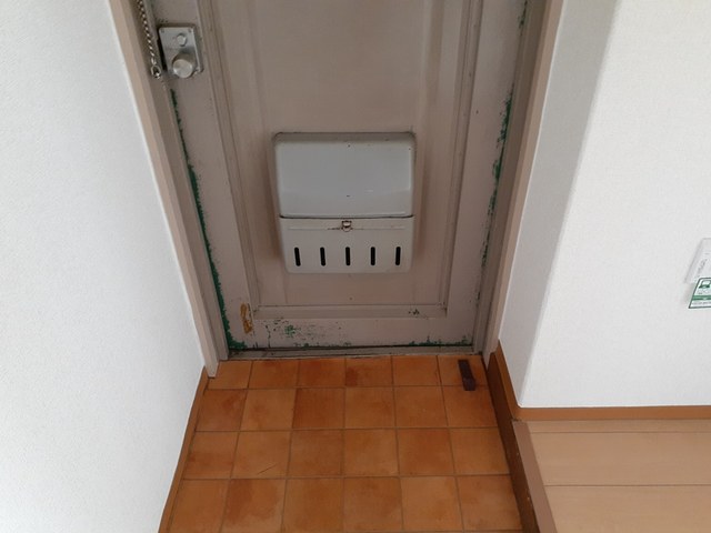 第１パークサイドハイツ 玄関