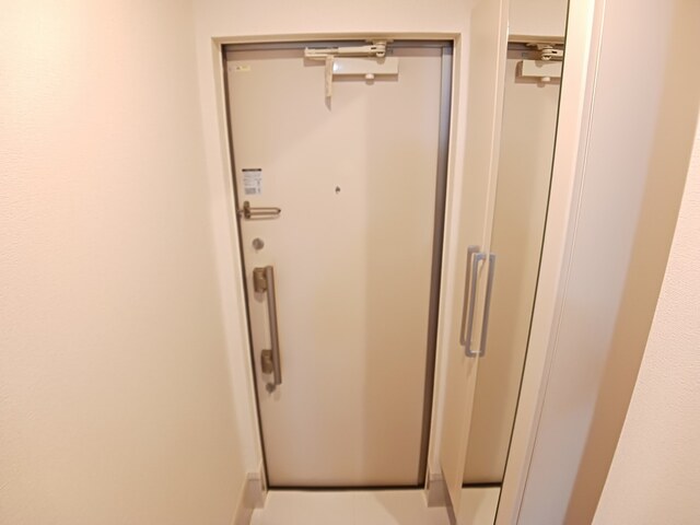 ヴィラ　カルム 玄関