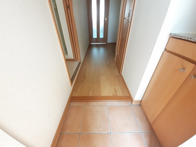 リオ・リヴァージュ 玄関