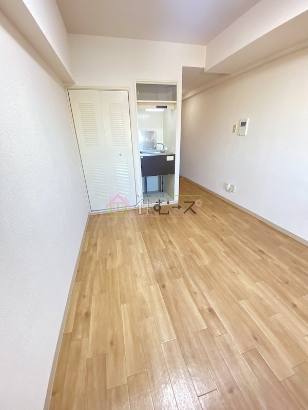 ワットハイム都島 リビング