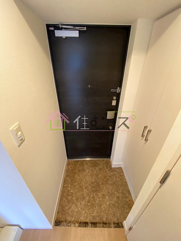 レオンコンフォート大阪ドームシティ 玄関