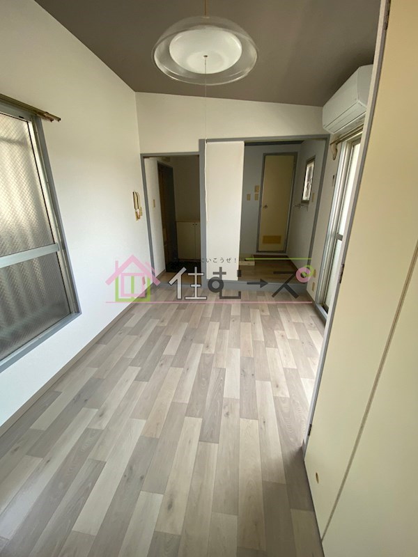 グラン・ピア歌島 リビング