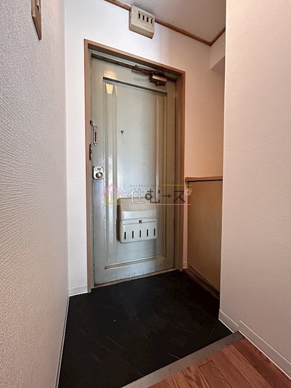 コーポイン天王寺パート1 玄関