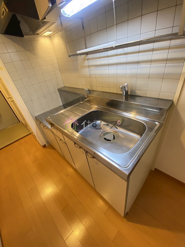 リーヴァ・メイ キッチン