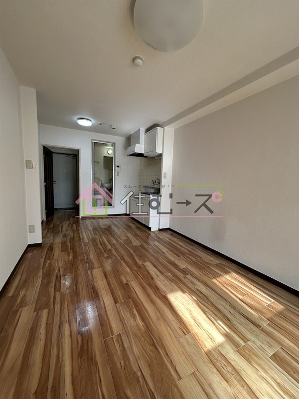 メゾンド針中野 リビング