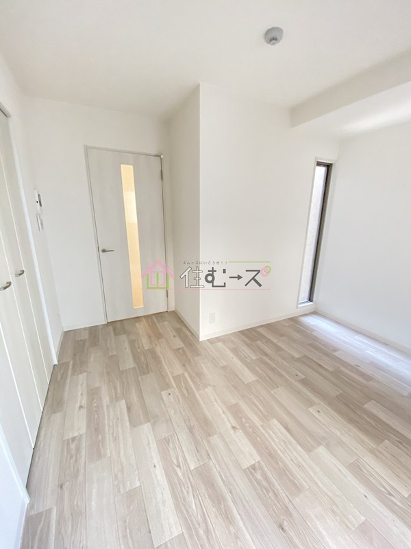 みおつくし京橋 リビング