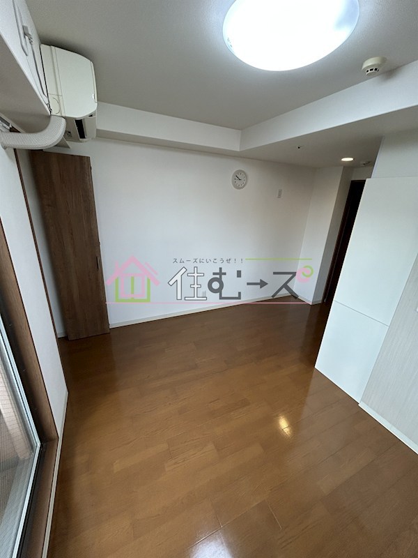 ラ・ファミリア山坂 リビング