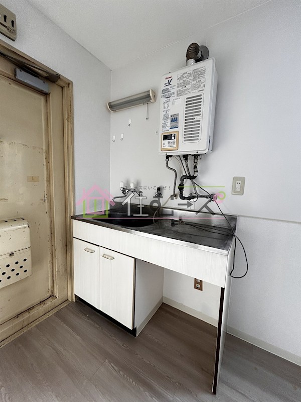 CoCoメゾン西田辺 キッチン