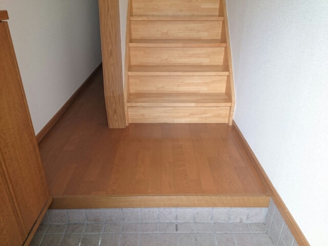 サニーコートＮ 玄関