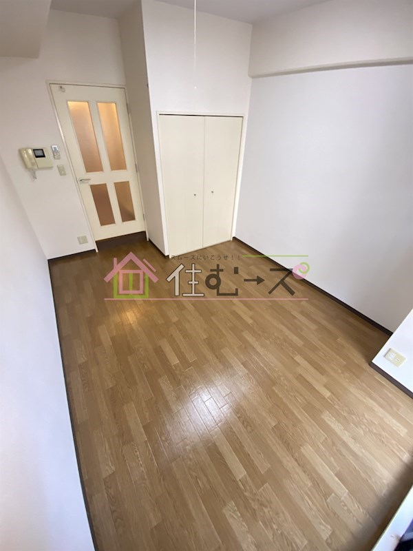 グランディール阪南町Ⅱ番館 リビング